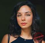 Fiona Palomo Net Worth