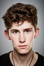 Fionn O'shea Brought Part of Himself & Friendship with Lola to ‘Dating Amber’