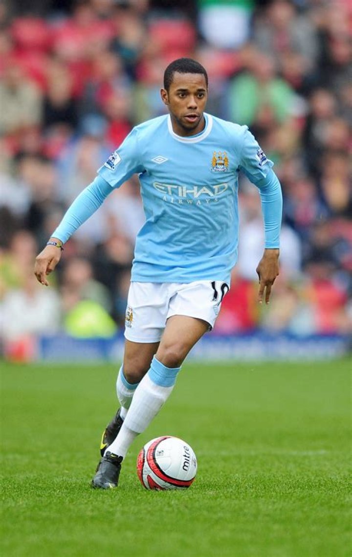 Former Man City star Robinho returns to Santos for FOURTH stint at