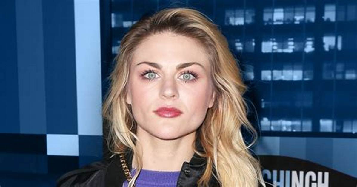 Frances Bean Cobain Net Worth – How Much Is Frances Bean Cobain Worth?