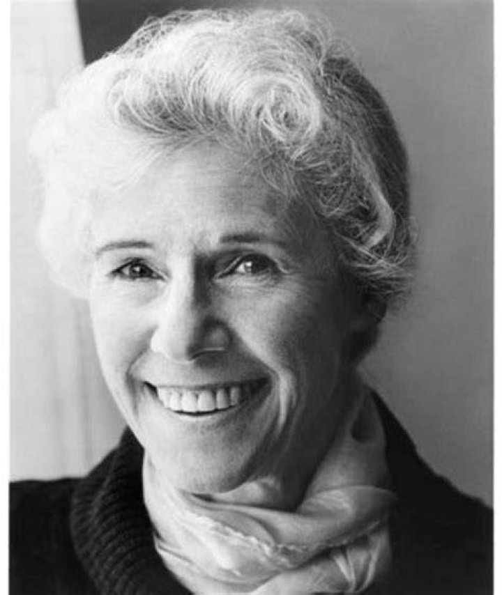 Frances Sternhagen Movies & Autographed Portraits Through The Decades