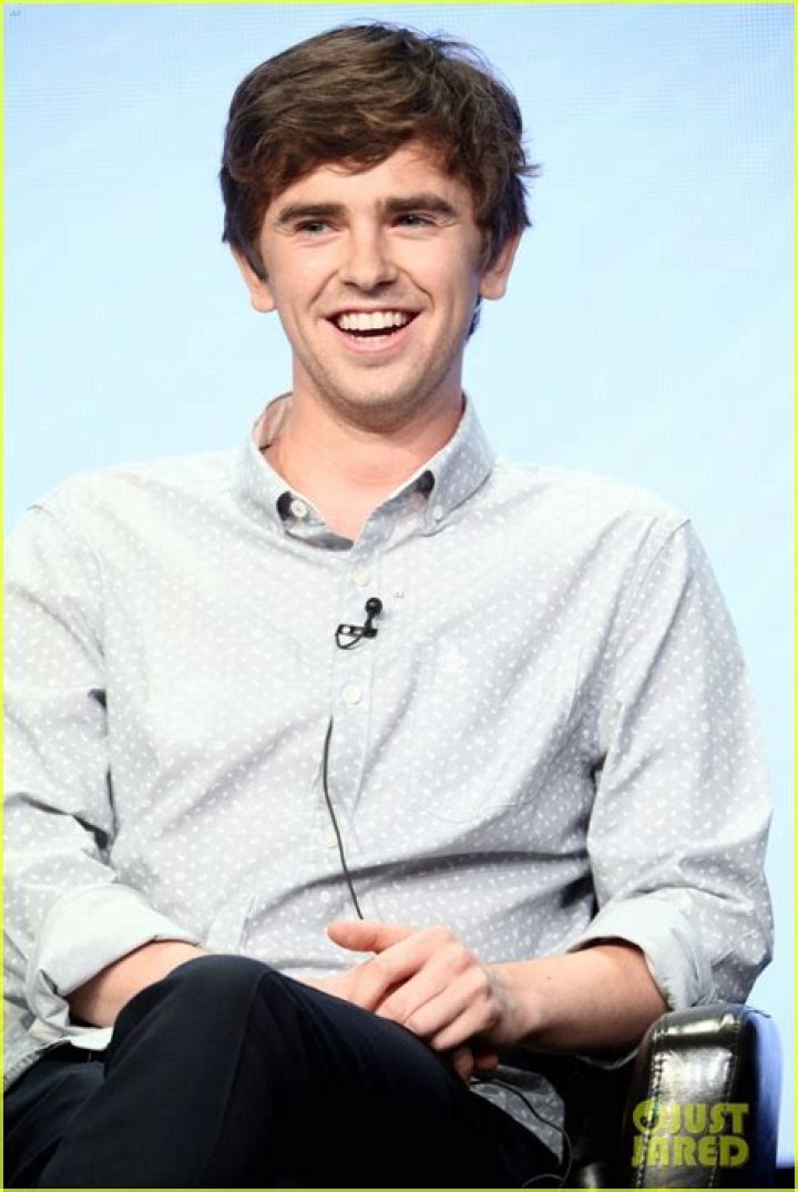 Freddie Highmore Is Married, Talks About His New Wife in 'Kimmel