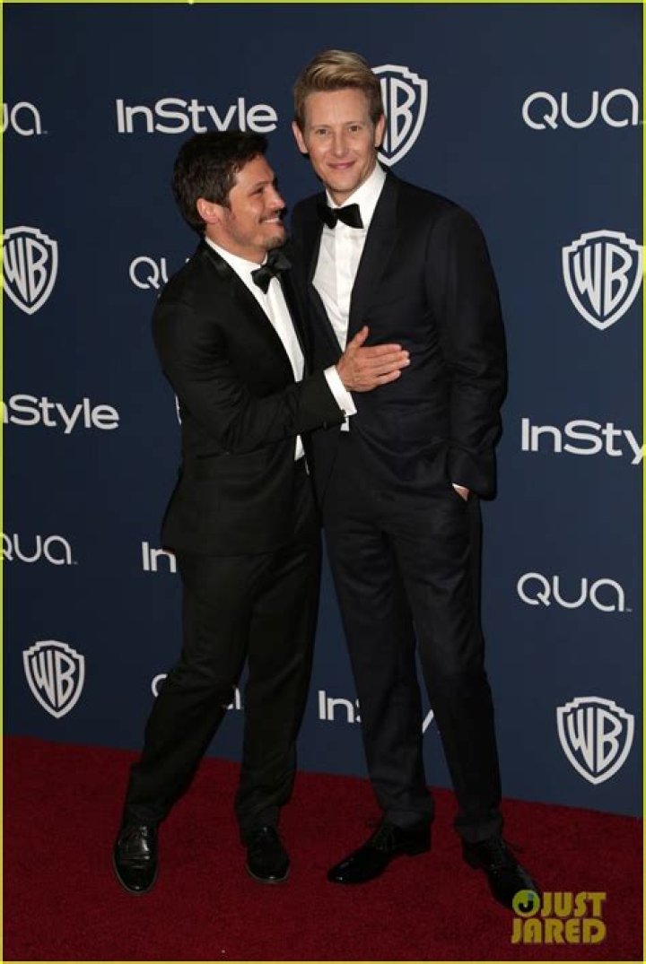 Gabriel Mann & Nick Wechsler InStyle Golden Globes Party 2014 Photo