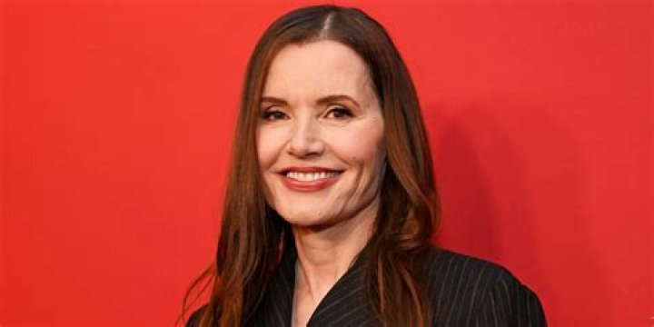 Geena Davis Criselda Brewster