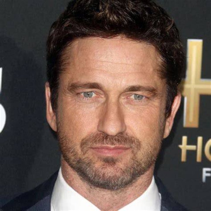 Gerard Butler's Mystery Girlfriend Revealed Meet Brown! Photo