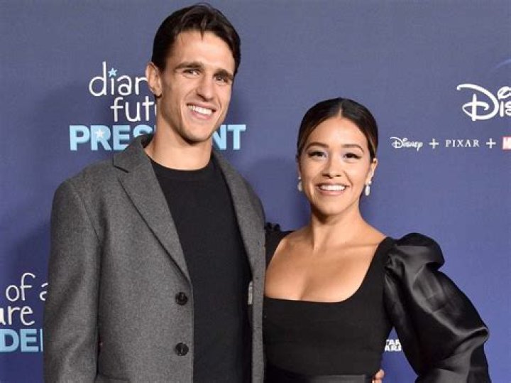Gina Rodriguez and Joe LoCicero Married POPSUGAR Celebrity