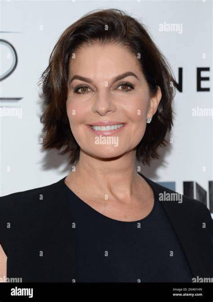 &ldquo;Gone Girl&rdquo; Actress Sela Ward Set As the President In &ldquo;Independence Day