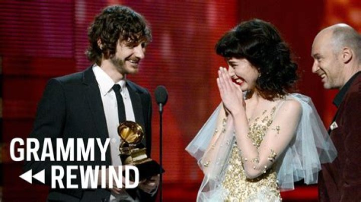Gotye & Kimbra from 2013 Grammy Awards Winners! E! News