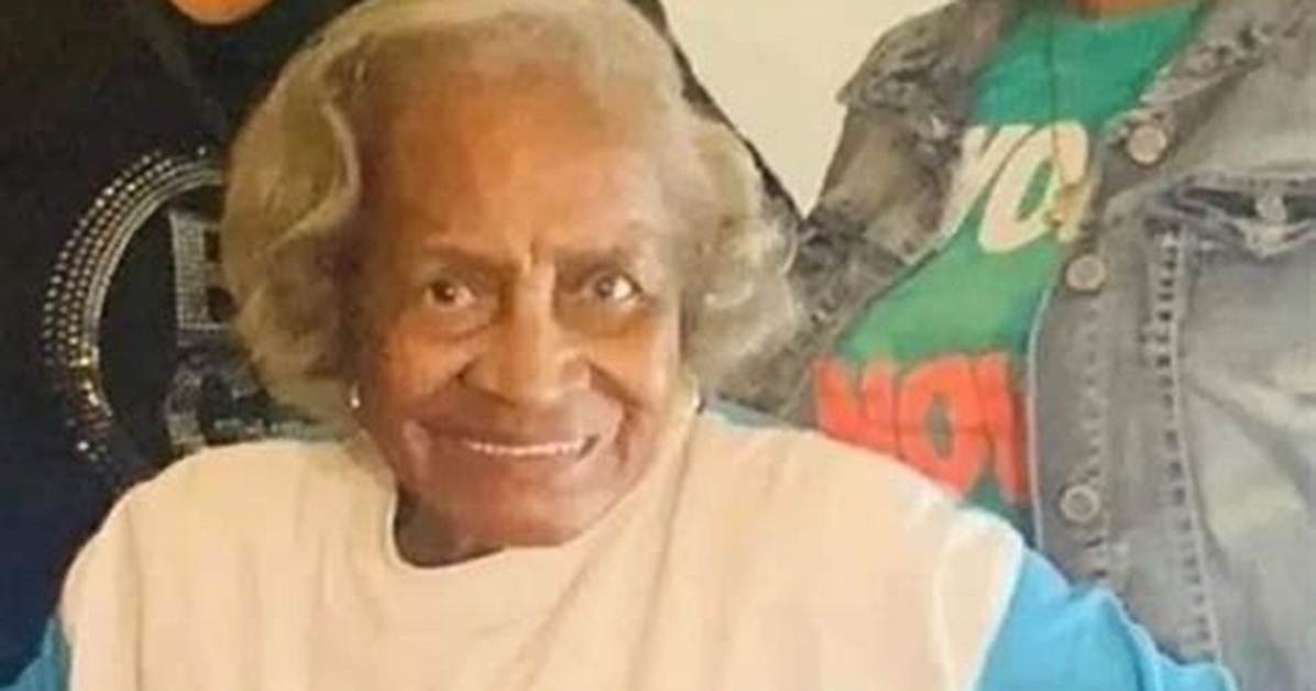 Grandma Holla Family and Kids: Helen Davis Death