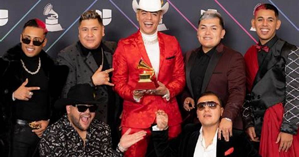 Grupo Firme Net Worth - How Much Does Grupo Firme Make?