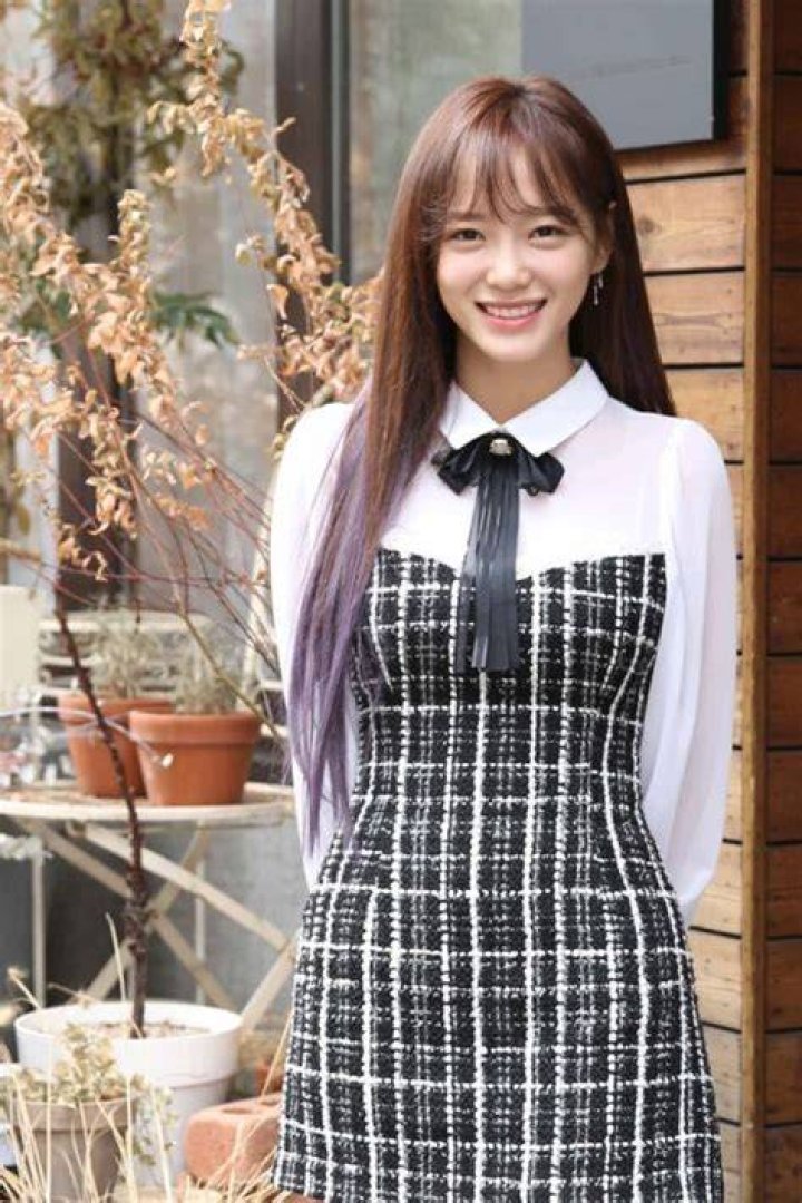 gugudan&lsquo;s Kim Sejeong and ASTRO&lsquo;s Cha Eunwo Kim sejeong, Kim, Cha eun woo