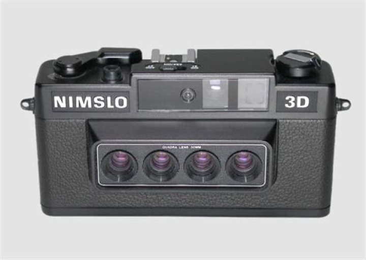 Guide to the Nimslo 3D Camera David Starkman & Susan Pinksy