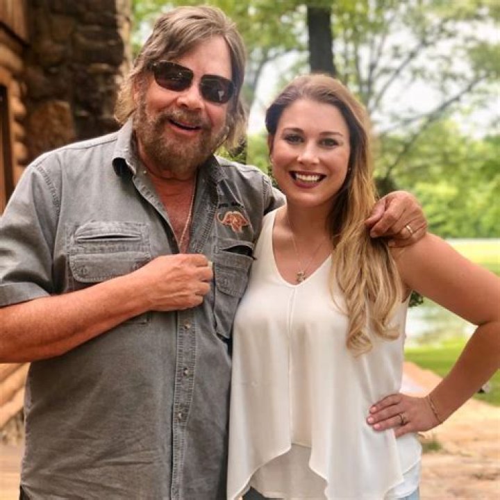 Hank Williams Jr.&rsquo;s daughter Holly carries on a musical legacy