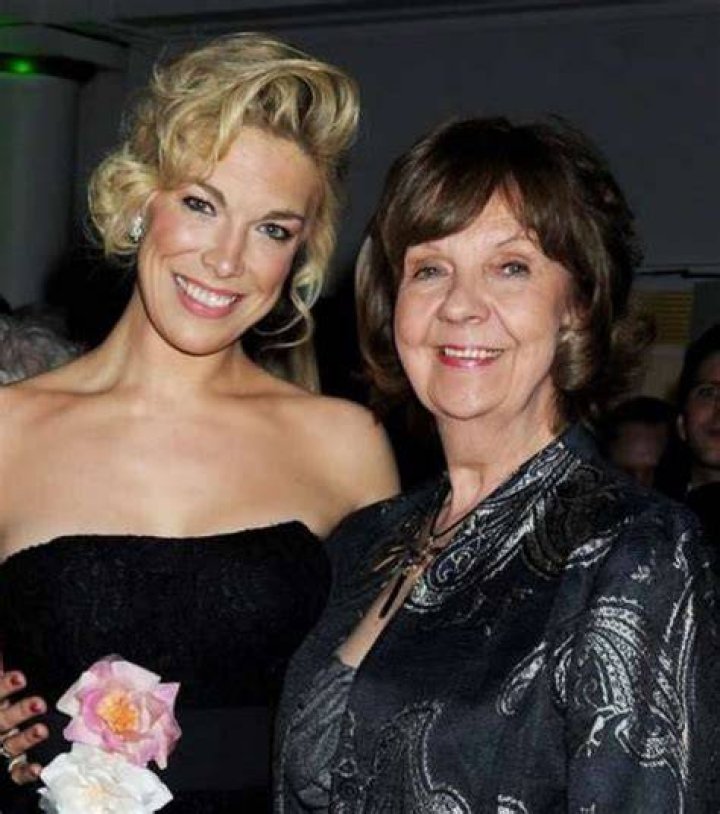 Hannah Waddingham parents Meet Melodie Kelly