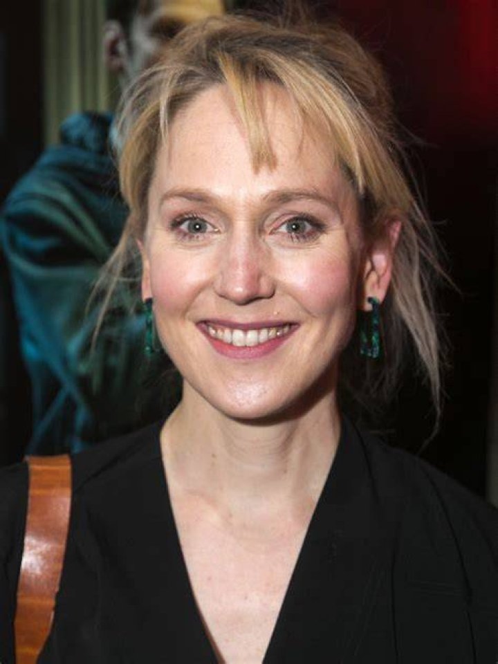 Hattie Morahan Woman No Cry