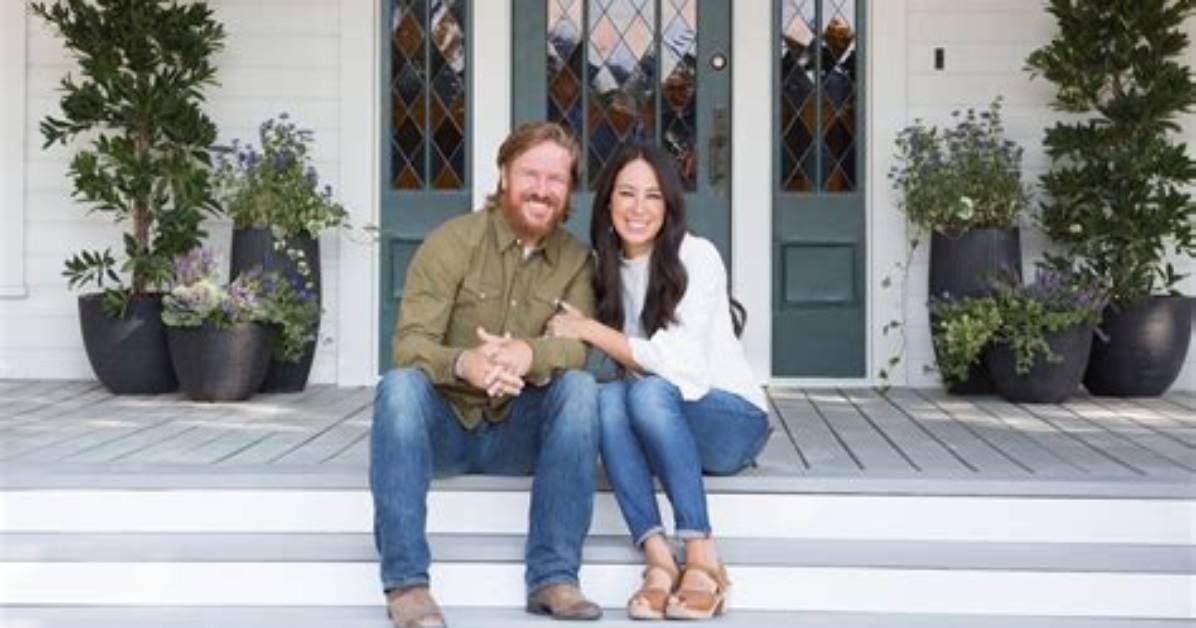Hgtv Realtors Chip and Joanna Gaines Are Parents to Five Children. Welcomed Fifth Son Crew on June 2018.