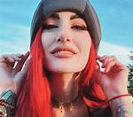 Hillary Nicole
