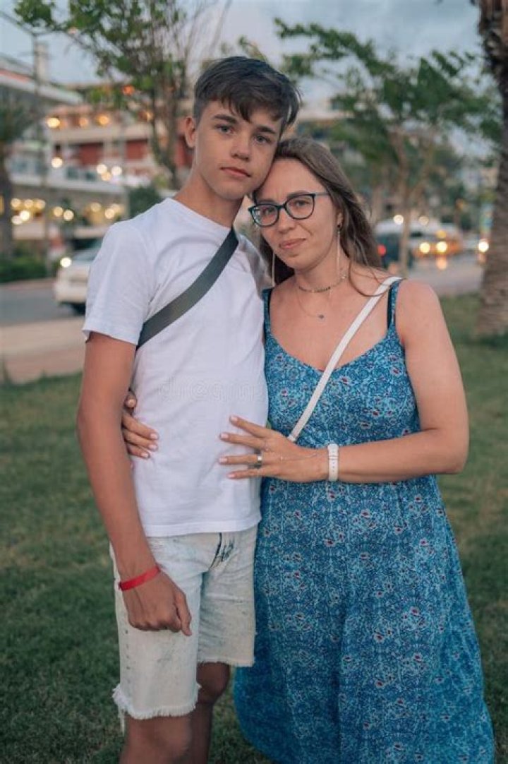 Houston mom and teen son taking part in COVID19 vaccine trial, testing