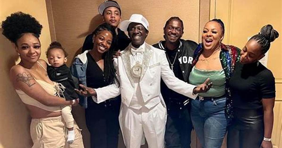 How Many Kids Does Flavor Flav Have? Get to Know His Children and Family