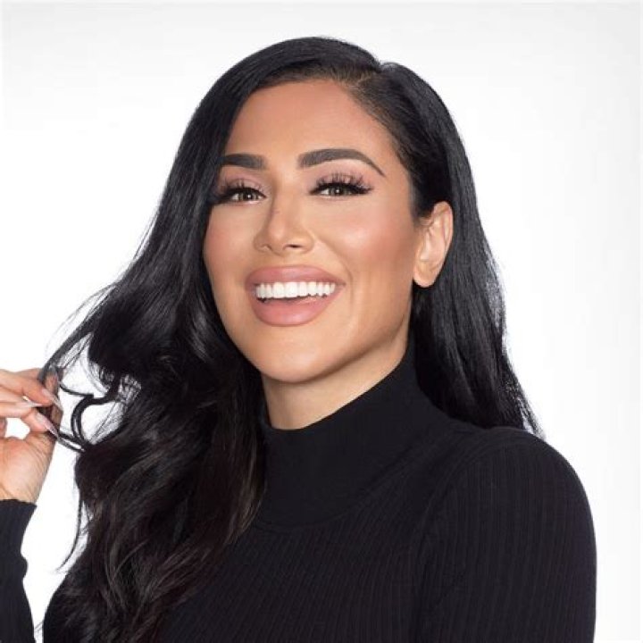 Huda Kattan 50 Women Behind Middle Eastern Brands 2023 Forbes Lists