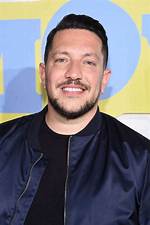 Impractical Jokers Sal Vulcano's Bio: Age, Net Worth, Sister, Is He Gay?