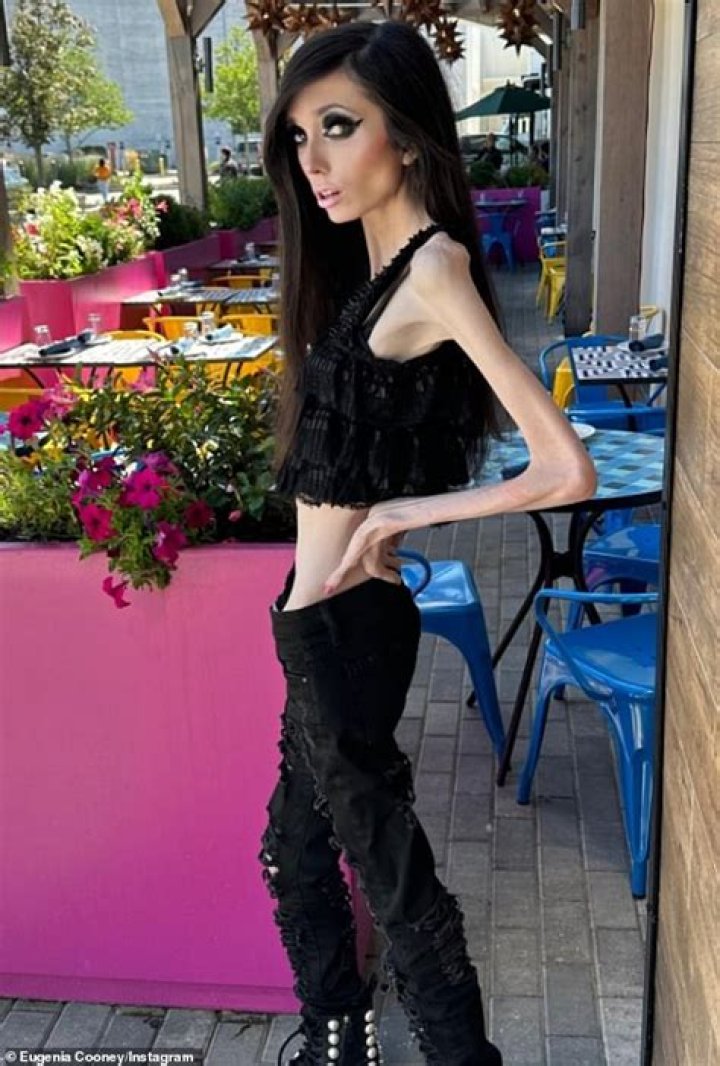 Instagram showing what Eugenia would look like if "healthy" r
