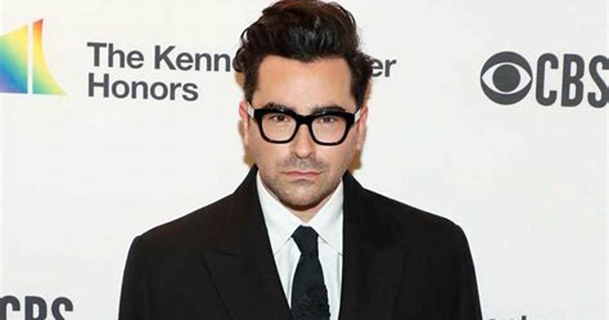 Is Dan Levy Gay? a Closer Look at the Actor's Dating Life