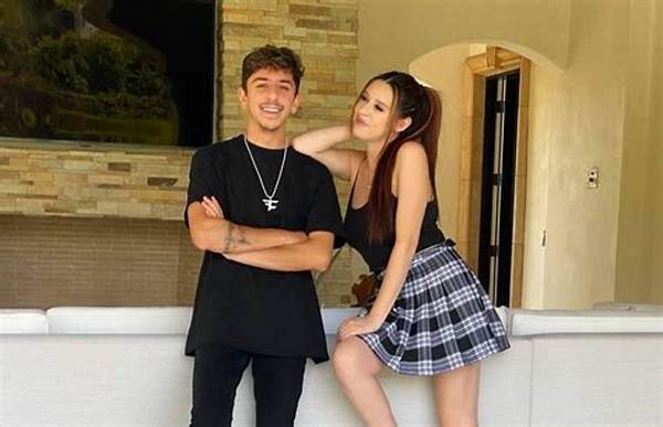 Is Faze Rug Gay? Sexuality and Girlfriend 2023