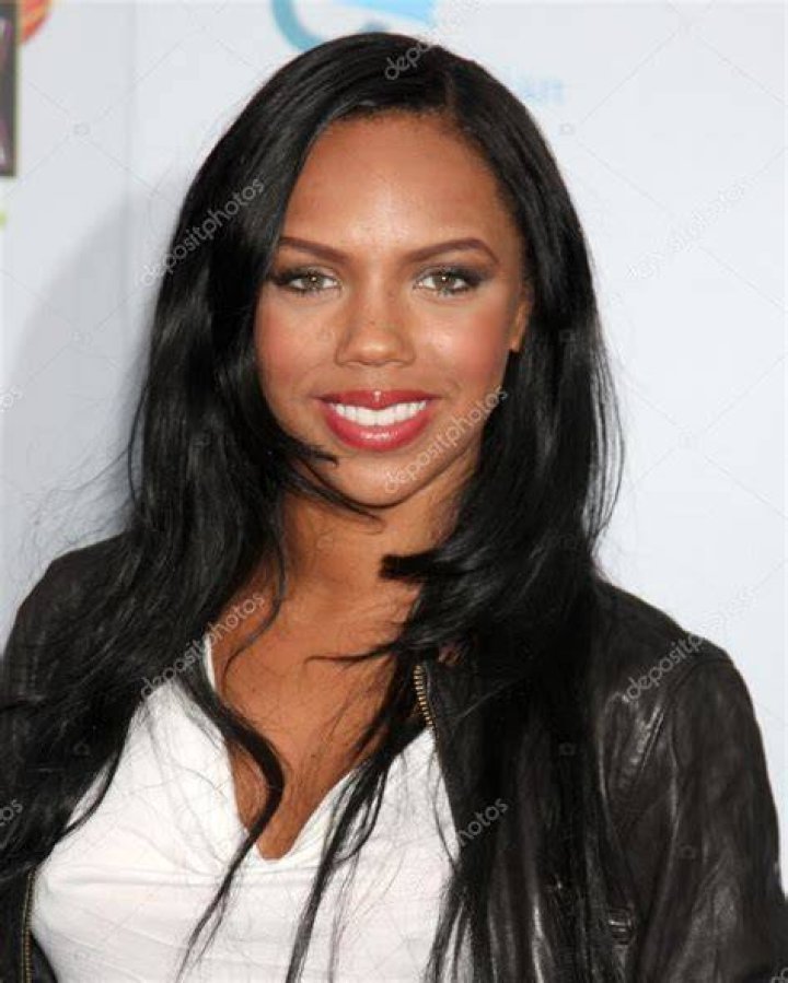 Is Kiely Williams the Sun on The Masked Singer? Who Is the Sun on The