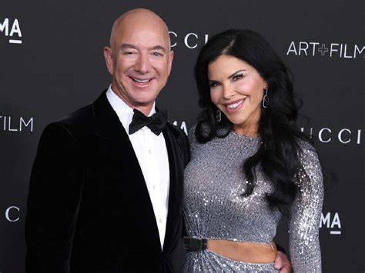Is Lauren Sanchez, Jeff Bezos' New Girlfriend, Also Getting a Divorce?