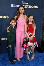 Is Rachael Leigh Cook Married? Details on Her Love Life