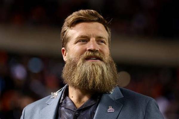 Is Ryan Fitzpatrick Mormon | Religion Ethnicity and Origin