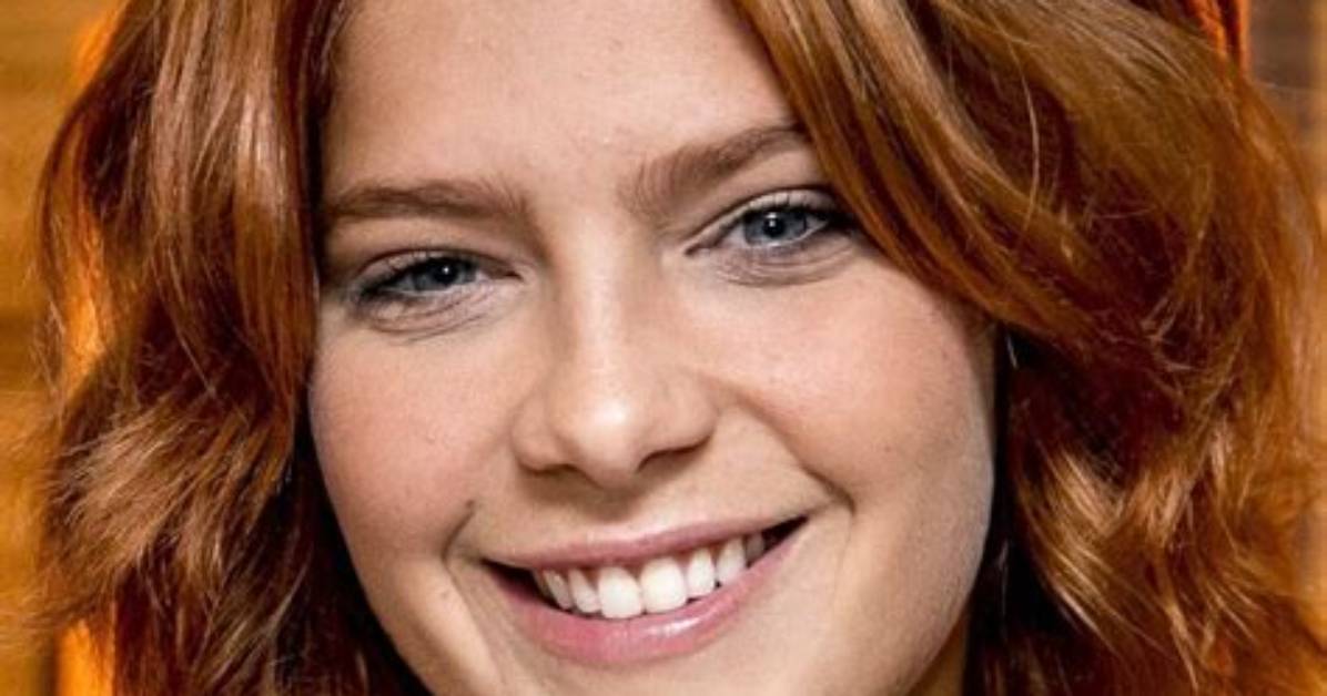Isabella Santoni Net Worth