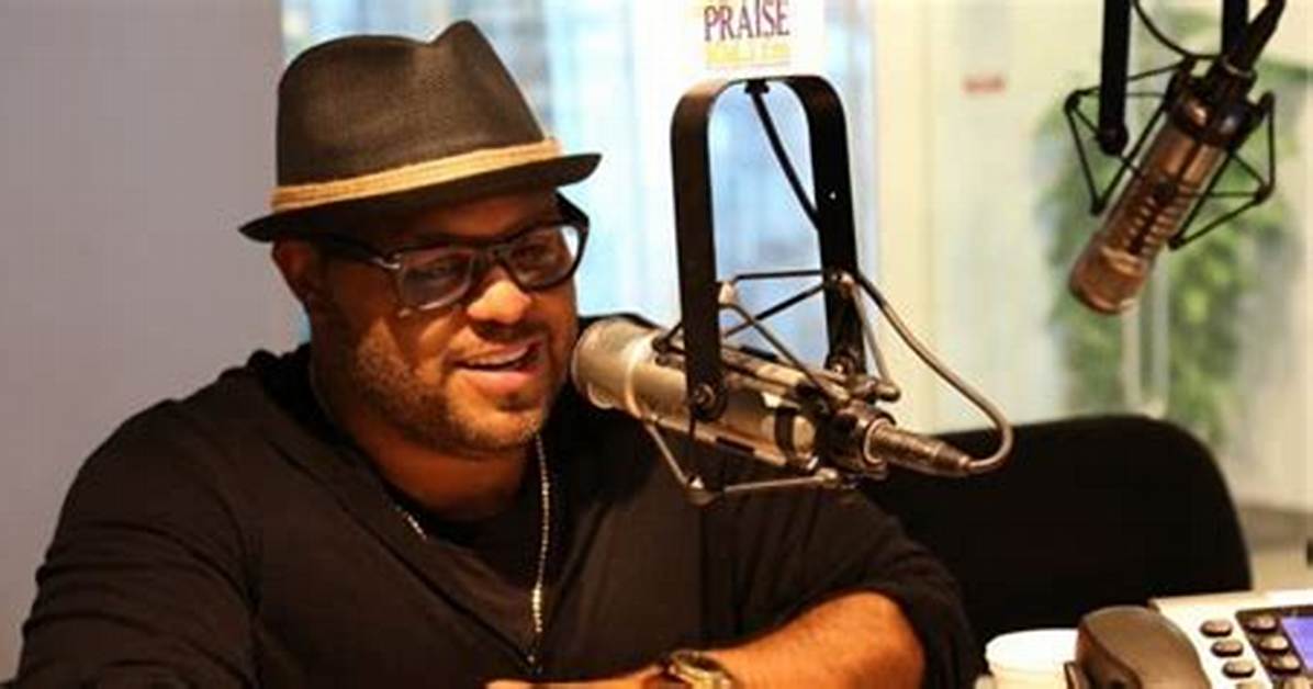 Israel Houghton Net Worth