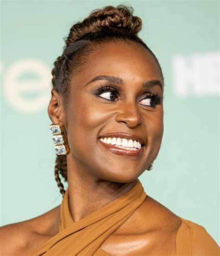 Issa Rae is as Stunning as Ever on the Cover of Variety Magazine&rsquo;s