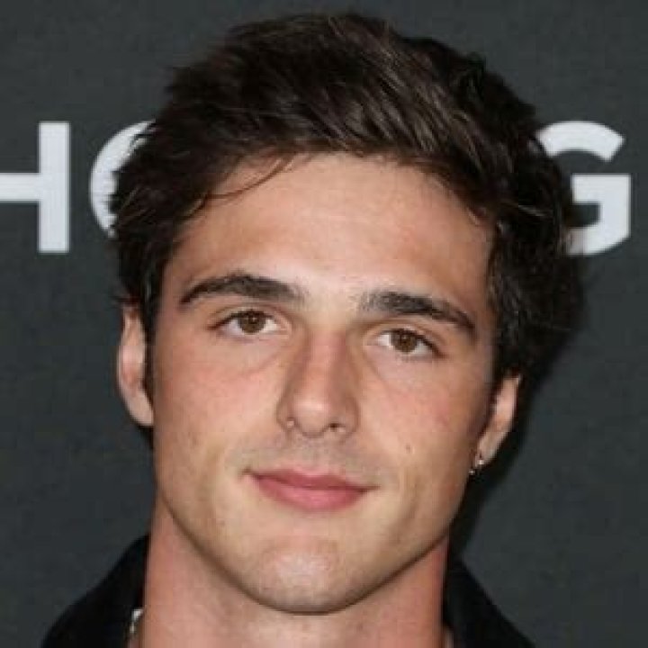 Jacob Elordi Age, Bio, Birthday, Family, Net Worth
