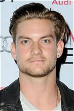 Jake Weary Actor, Bio, Wiki, Age, Height, Wife, Gay, Animal Kingdom, and Net Worth