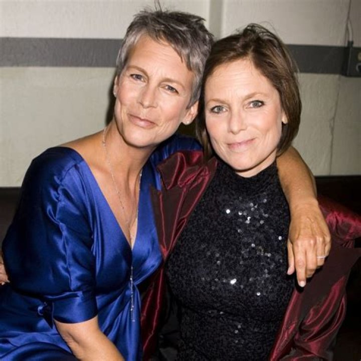 Jamie Lee Curtis and her mother Leigh inside the legendary Studio