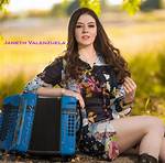 Janeth Valenzuela Net Worth