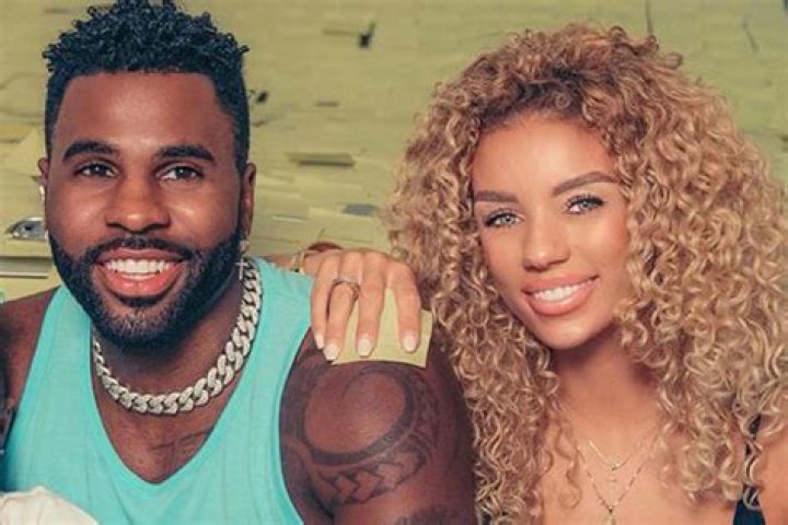 Jason Derulo & Girlfriend Jena Frumes Have a Bun in the Oven! BellaNaija