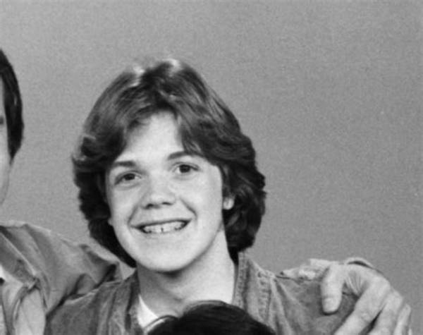 Jason Lively Net Worth