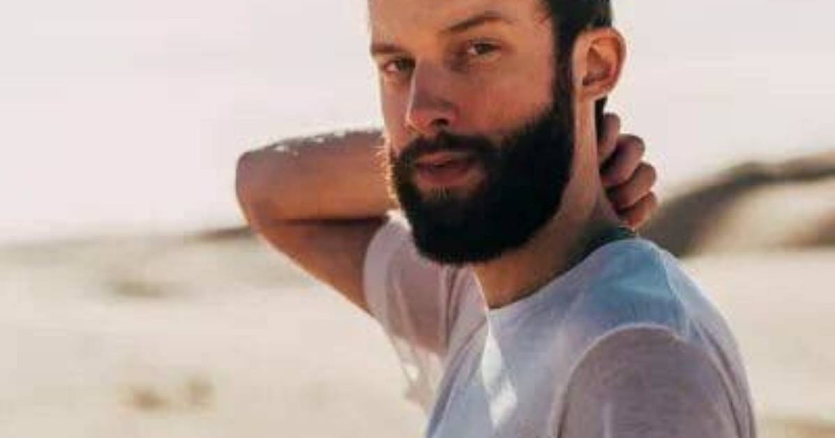 Jaymes Young's Biography and Facts'