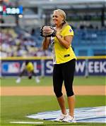 Jennie Finch Net Worth – How Much Is Finch Worth?
