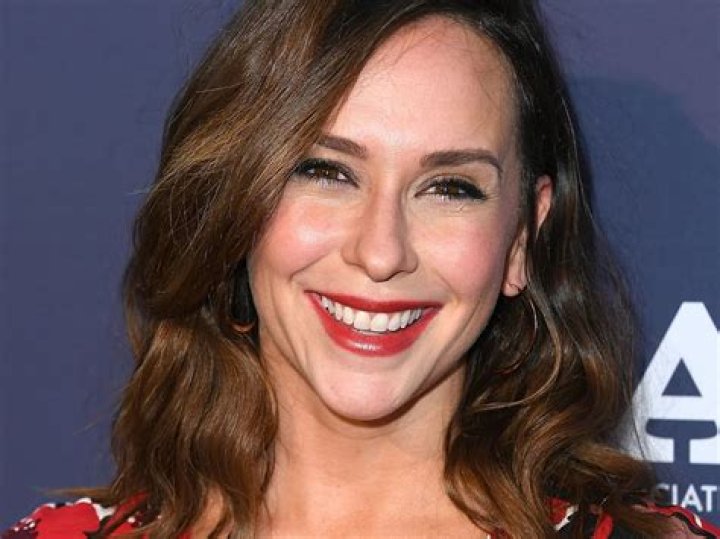 Jennifer Love Hewitt reveals sweet details of how her children are part