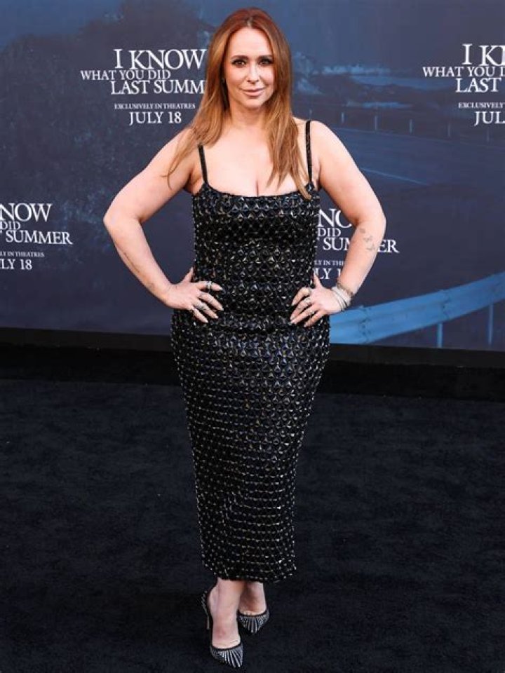 Jennifer Love Hewitt&rsquo;s Height, Weight, Dating History, Body