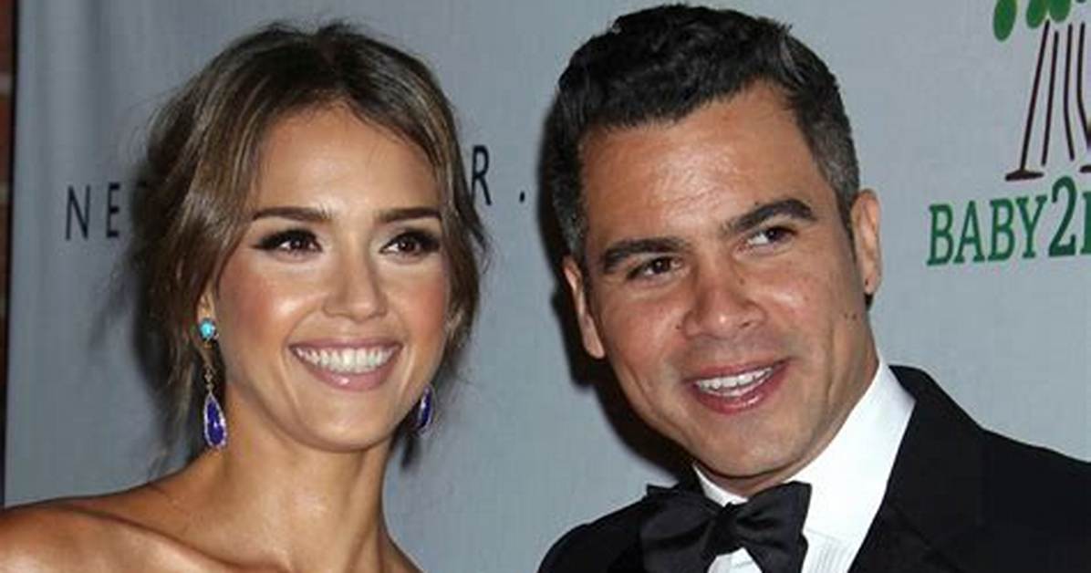 Jessica Alba Husband Cash Warren Bio: Parents, Net Worth, Kids