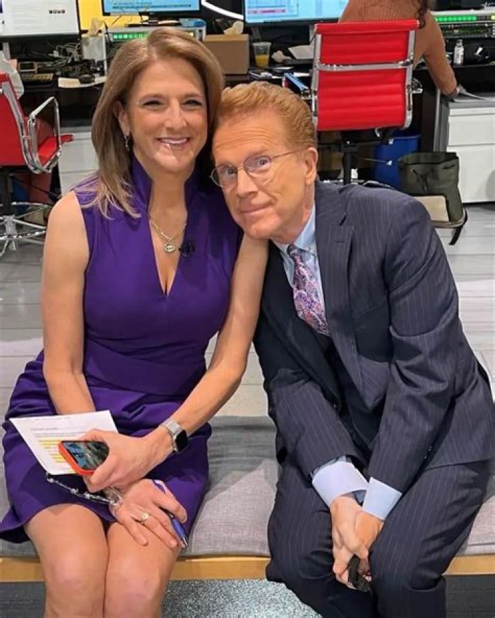 Jill Schlesinger Wiki, Biography, Husband, Age, Ethnicity, Family, More