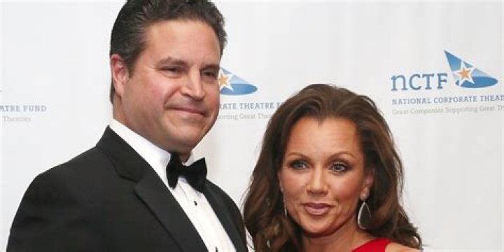 Jim Skrip Bio and Net Worth of Vanessa Williams husband