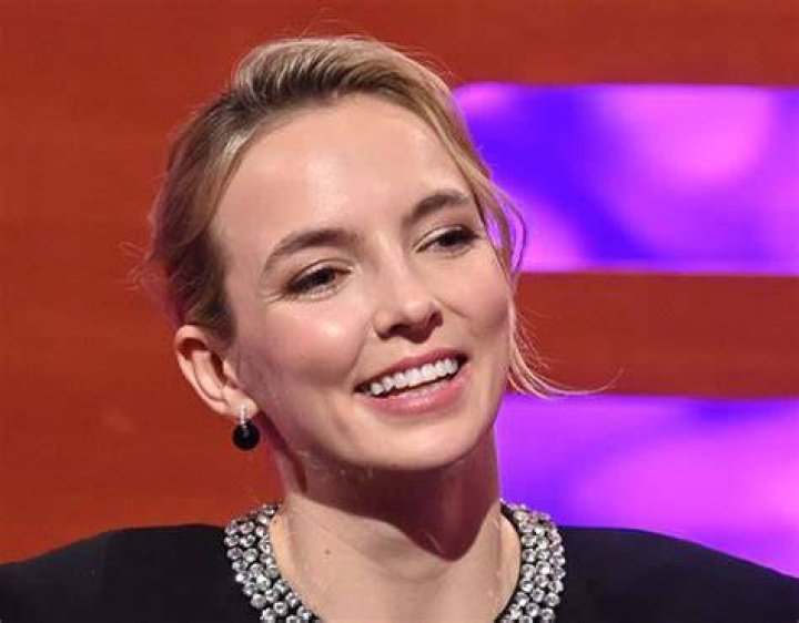 Jodie Comer (TV Actress) Age, Birthday, Bio, Facts, Family, Net Worth