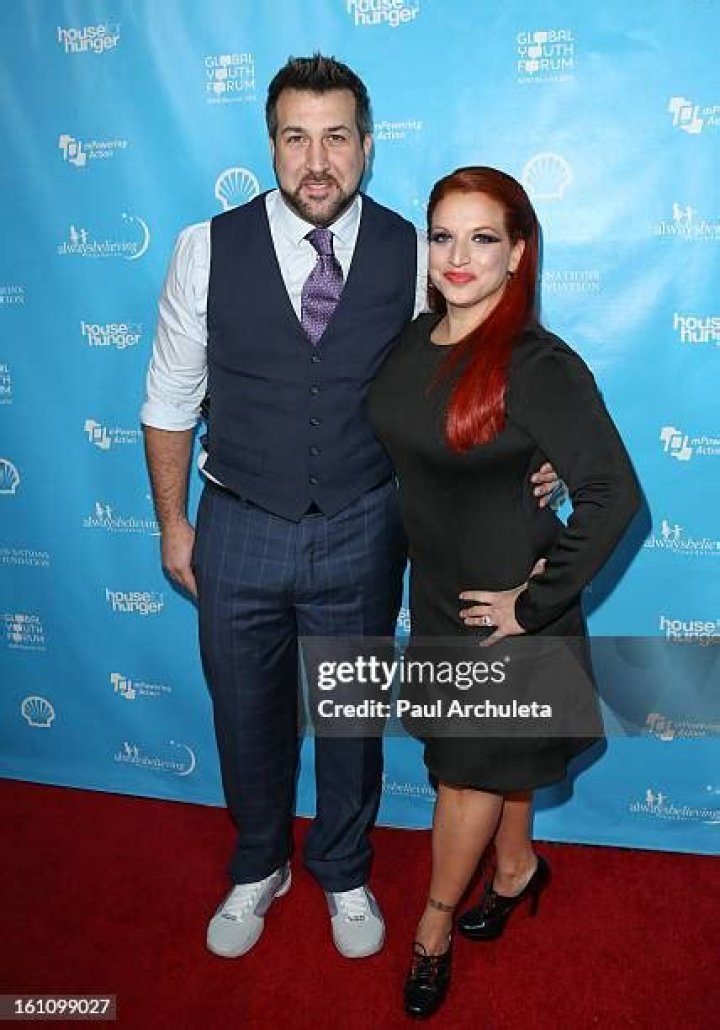  Joey Fatone Wife